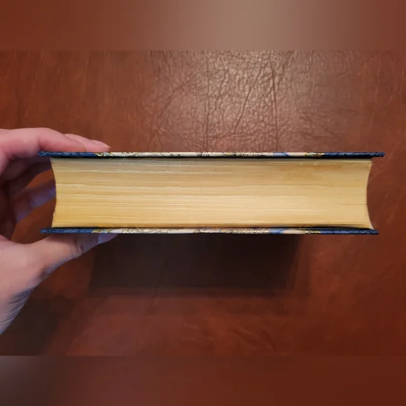 Punch Studio Butterfly Decorative Storage Book, New With Tags - Picture 8 of 9